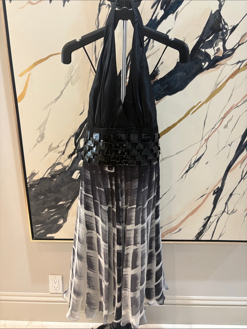 Carmen Marc Valvo Black and White One-Shoulder Halter Dress with Woven Waist